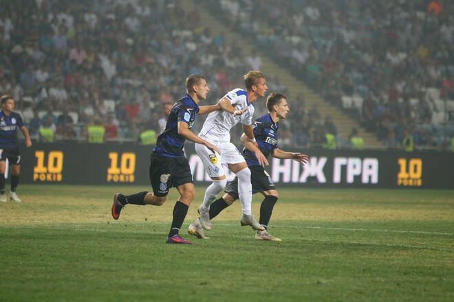 Динамо сыграет с Черноморцем в бело-голубом
