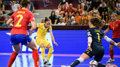 Україна розгромно програла Іспанії в півфіналі жіночого футзального Євро