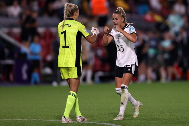 Германия переиграла Испанию в ключевом матче на женском Евро-2022