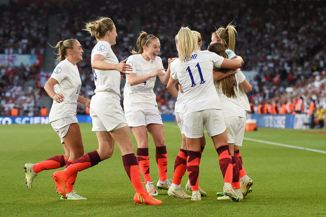 Англия и Австрия вышли в четвертьфинал на женском Евро-2022