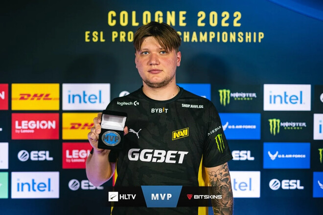 S1mple из NaVi стал MVP IEM Cologne 2022