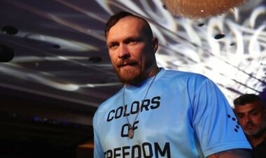 Подарунок українцям. Усик сам викупив права на трансляцію реваншу з Джошуа