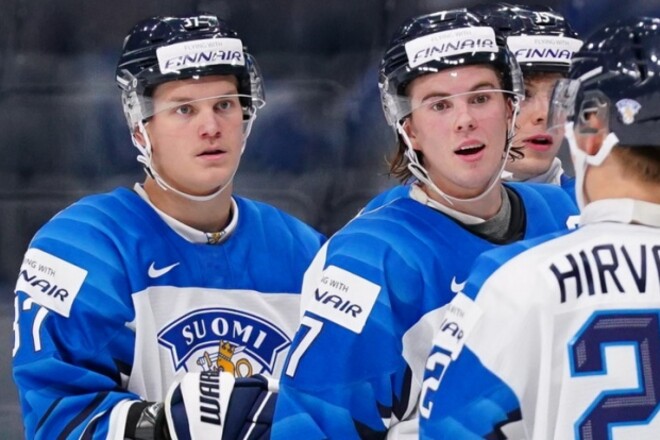 Молодежный ЧМ по хоккею. Финляндия сделала камбэк и обыграла Чехию