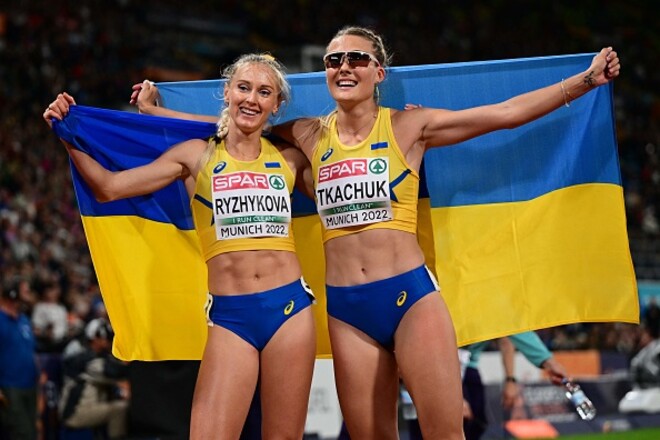Ткачук и Рыжикова завоевали серебро и бронзу ЧЕ-2022 в барьерном беге