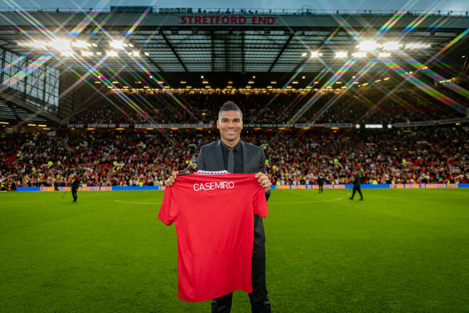 КАЗЕМИРО: «Очень надеюсь, что Роналду останется в Манчестер Юнайтед»