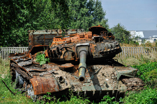 Минулої доби ЗСУ знищили 350 російських солдатів, 7 танків і 22 ББМ