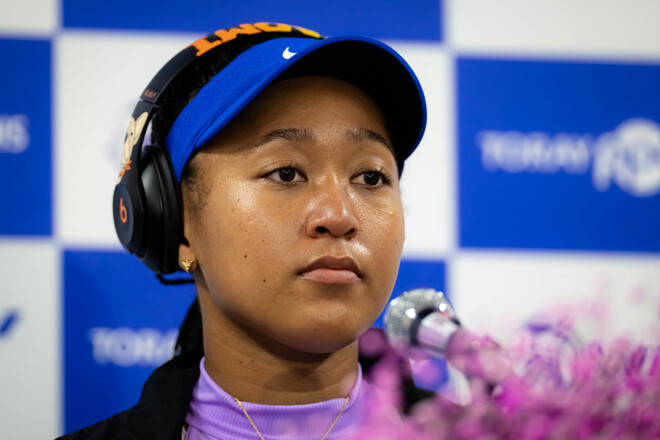 Наоми Осака снялась перед матчем второго круга на турнире в Токио
