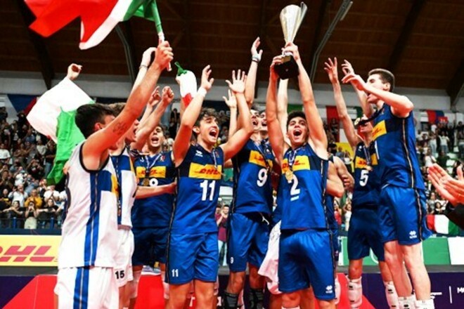 Восьмой триумф Италии в европейском и мировом волейболе в 2022 году