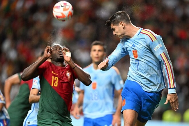 Мората забил. Испания вырвала победу над Португалией и вышла в полуфинал