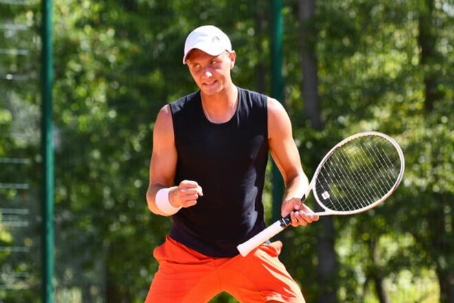 Овчаренко поборется за право сыграть в финале парного турнира в Италии