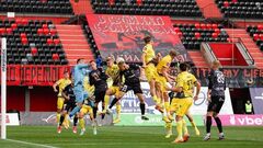 Верес – Рух – 2:2. Где была защита? Видео голов и обзор матча