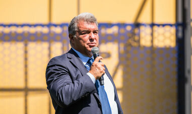 Президент Барселони: «Вирішив не клянчити гроші у фанатів»