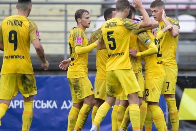 Днепр-1 разгромил Львов в матче УПЛ. Команда идет без потерь очков