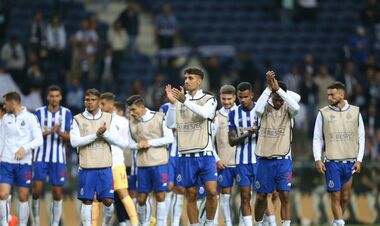 Порту – Байер – 2:0. Гости не забили пенальти. Видео голов и обзор матча