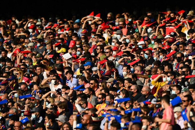 На матч Динамо – Барселона в Киев приедет 100 фанатов из Испании