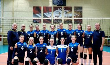 Женская сборная Украины U-17 также завоевала бронзу на чемпионате EEVZA