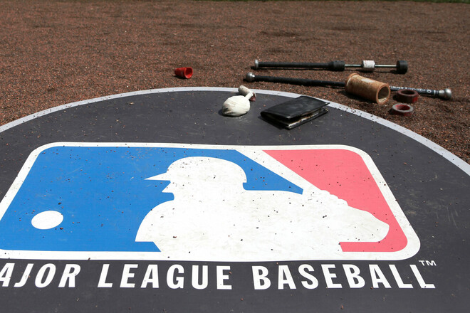 В бейсбольной лиге MLB объявлен локаут