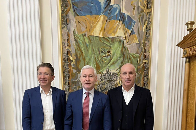 Операционный директор УЕФА встретился  с Тереховым и Ярославским