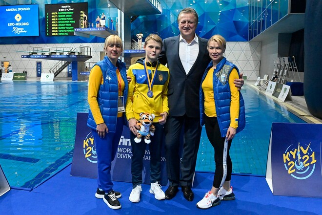 ВИДЕО. Середа завоевал вторую медаль на ЧМ-2021 по прыжкам в воду в Киеве