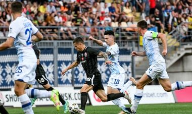 Динамо – Заря. Луческу и Скрипник назвали стартовые составы