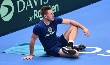 ФОТО. Не ставьте на меня. Марченко показал новую футболку