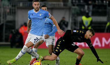 Милинкович-Савич не хочет в Манчестер Юнайтед