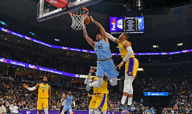 НБА. Чергова поразка Лейкерс, перемоги Фінікса та Чикаго