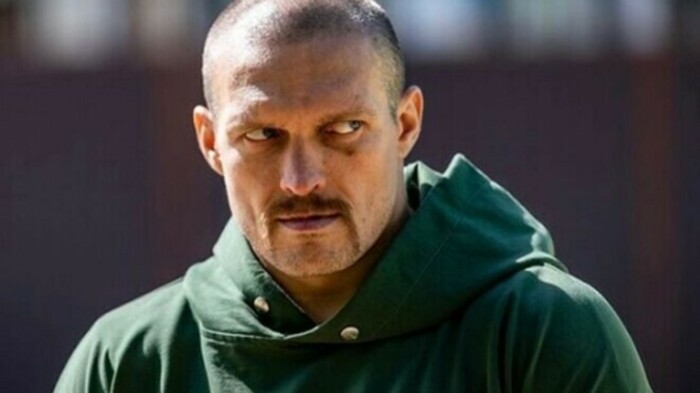 ВИДЕО. «Здоровья и счастья». Усик поздравил украинцев с Рождеством