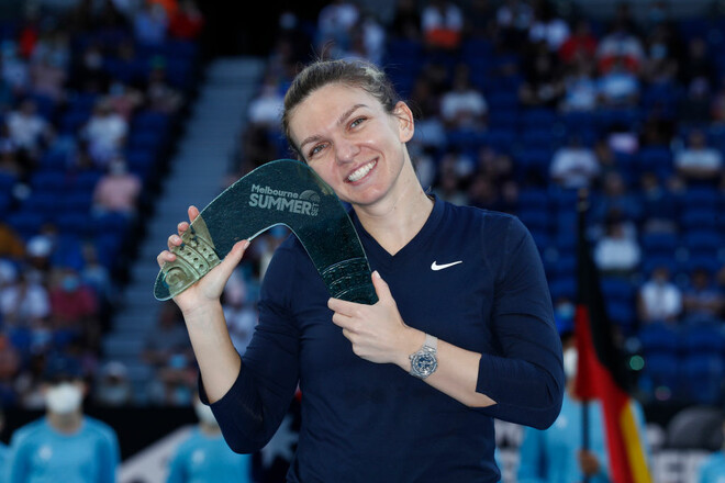 Халеп и Анисимова стали победительницами турниров в Мельбурне