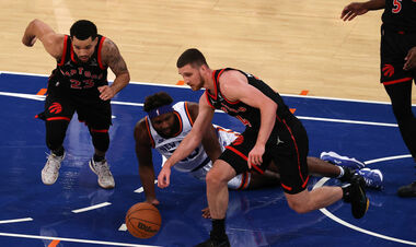 НБА. Торонто поступився Клівленду, Михайлюк набрав 3 очки, перемога Кінгз