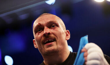 ВІДЕО. Усик пірнув у ополонку і привітав усіх з Водохрещем