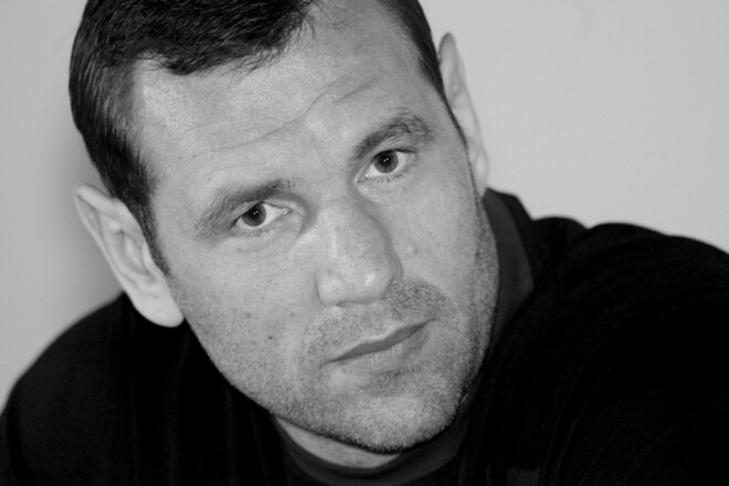 Джерело: Відомий український боксер Вірчіс вкоротив собі віку