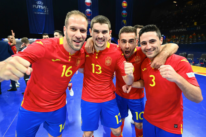 Испания – Словакия – 5:1. Вышли на Португалию. Видео голов и обзор матча