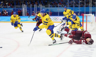 Было не так уж просто. Швеция открыла Олимпиаду победой над Латвией