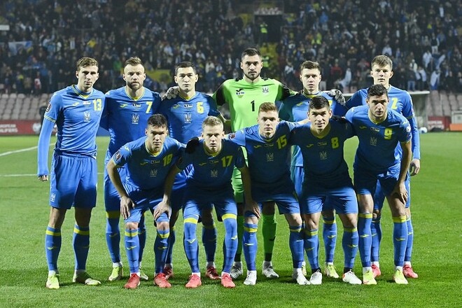 Украина опустилась на две позиции в рейтинге ФИФА