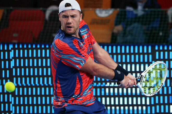 Марченко вышел в финал квалификации турнира ATP в Дохе