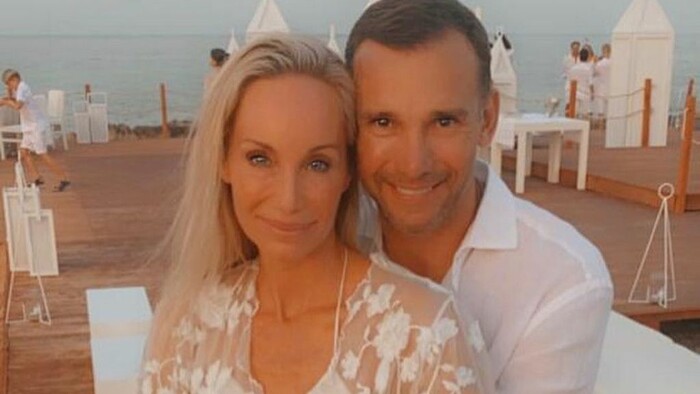 ФОТО. Шевченко мило привітав дружину із Днем усіх закоханих