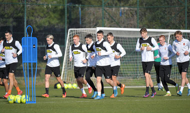 Три футболісти Шахтаря тренуються за індивідуальною програмою