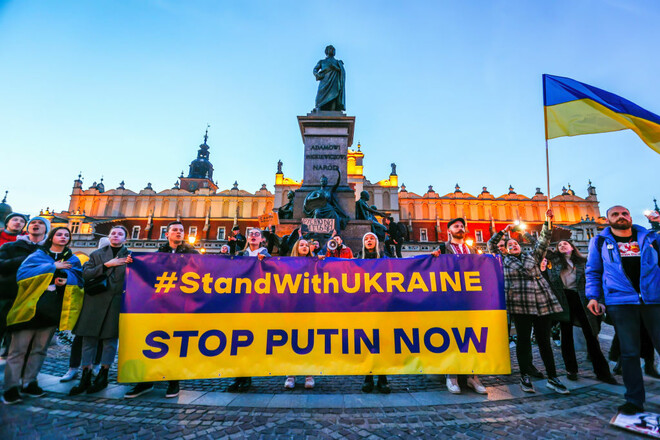 Украина пытается остановить войско Путина, в еврокубках прошла жеребьевка