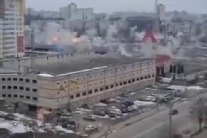 Десятки убитих. Карлик бомбить Харків градами по житлових кварталах