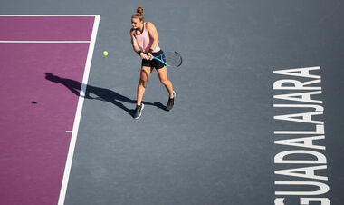 Мария Саккари – Ига Свёнтек. Смотреть онлайн. LIVE трансляция