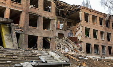 В результате авиаудара в Сумах погибло 7 взрослых и 2 детей