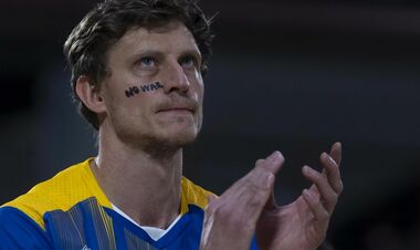 Лідер збірної України вийшов на матч із цитатою про російський корабель