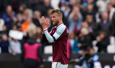 Ярмоленко помог украинским военным в Чернигове