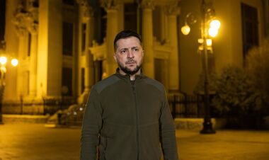 ЗЕЛЕНСКИЙ: «Митинг Путина? Представьте, что на стадионе 14 тысяч трупов»
