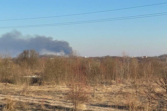 ВИДЕО. Враг обстрелял район Львовского аэропорта