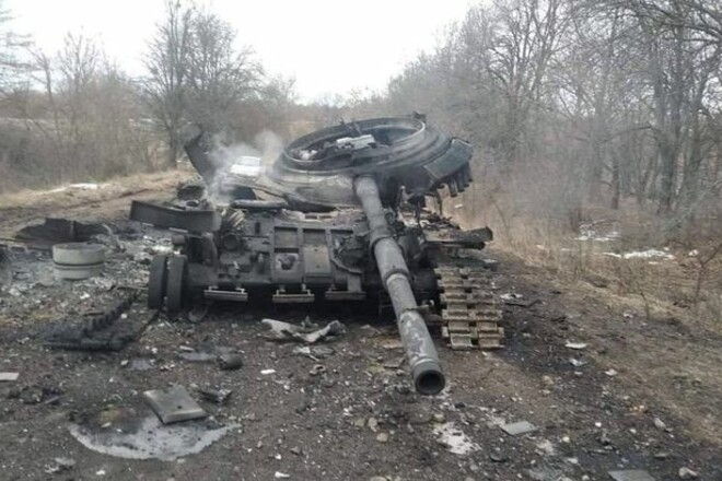 12 танків на добу. Командування ООС розказало про успіхи на Сході України