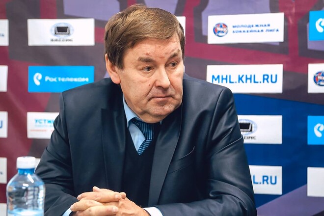 Днепр назначил российского специалиста на пост главного тренера