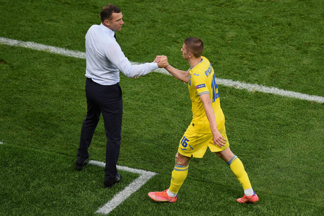 СМИ: Шевченко хочет подписать в Дженоа игроков Динамо и Милана