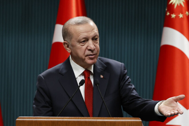 Эрдоган надеется организовать встречу Зеленского и Путина